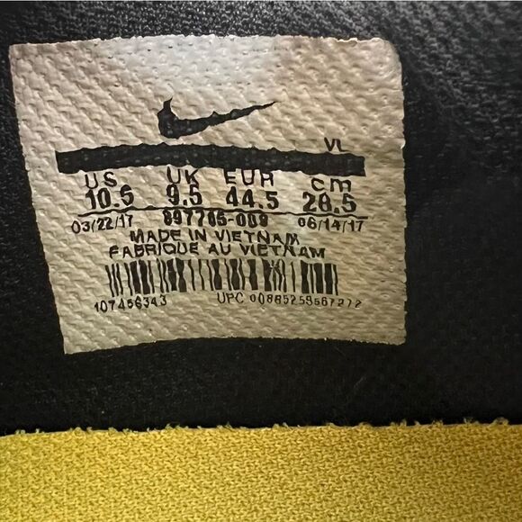 Nike Tiempo X Mens Size 10.5 Black Yellow Athletic Running Soccer Cleats - Picture 11 of 11